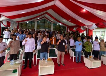 Pemkab Bogor dan BPJS Serahkan Kartu BPJSTK kepada 44.259 Pekerja Rentan dan 3.581 Marbot