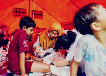 Tim Relawan Pemkot Bogor Beri Layanan Kesehatan Ibu Melahirkan di Aceh