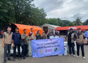 Indonesia CARE Bersama Ikalum FEB UMJ dan Forhati Nasional Salurkan 3 Ton Bantuan Kemanusiaan ke Aceh