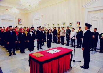 Wali Kota Bogor melantik 26 Pejabat di Iingkungan Pemerintahan Kota Bogor