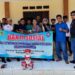 Karang Taruna Kecamatan Sukaraja sedang melakukan pengecatan mushola dalam rangka HKSN 2025.