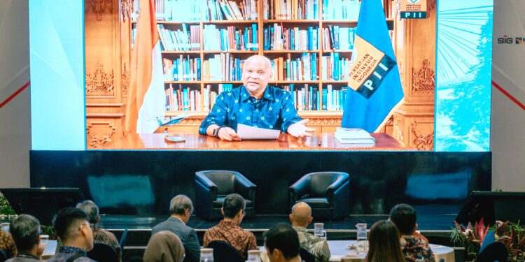 Gelar Seminar Soal Kontruksi, PT SIG Memperkenalkan Semen Rendah Karbo