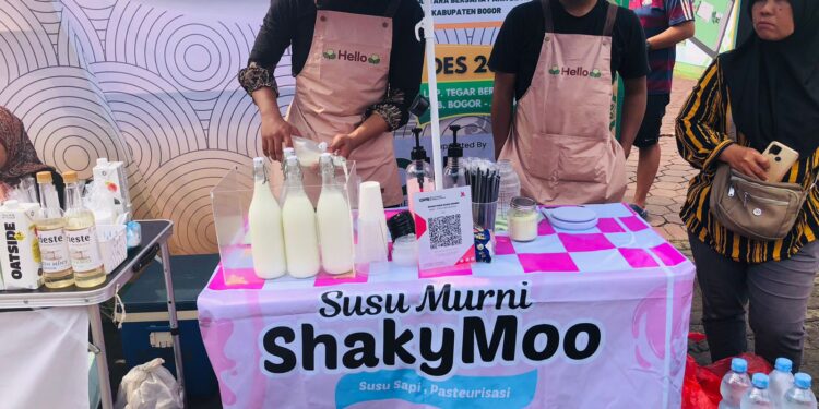 ShakyMoo: Tren Minum Susu Murni Kekinian Jadi Incaran Pengunjung CFD