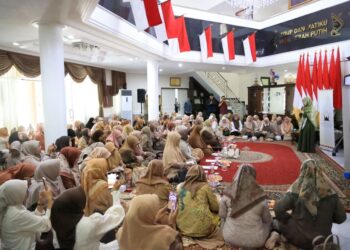 Pengajian Bulanan TP PKK Kabupaten Bogor Bahas Menjadi Manusia Yang Beruntung