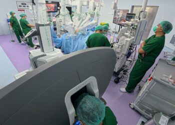 Tak Perlu ke Luar Negeri, Pengobatan Kanker Prostat Berteknologi Robotik Kini Hadir di Jakarta
