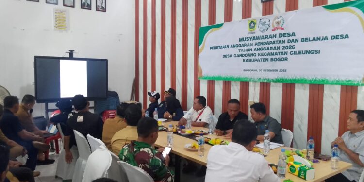 Pemdes Gandoang Luncurkan Program 1 Desa 1 Sarjana