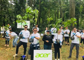 Nggak Cuma Teknologi, Acer Indonesia Juga Peduli Bumi Lewat Aksi Tanam Pohon