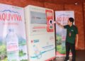 Belanja Sekaligus Peduli Bumi, AQUVIVA Hadirkan Mesin Daur Ulang Botol Plastik di Bali