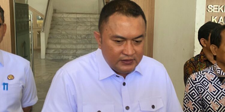 Polemik Sampah Tangsel, Bupati Bogor: Keputusan Tertinggi Ada di Tangan Masyarakat