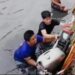 penyelamatan motor costum yang nyebur ke kali cileungsi