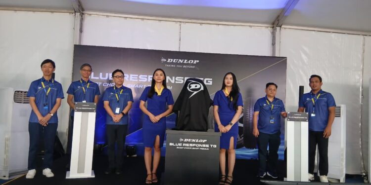 Gaya Berkendara Lebih Cerdas Bersama DUNLOP Blue Response TG