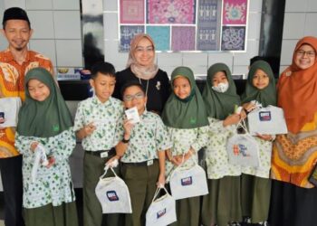 BRI Cabang Lebak Bulus Perkenalkan Literasi Perbankan kepada Siswa SD Sejak Dini