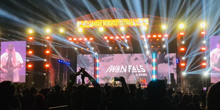 Keseruan salah satu event wisata di Kabupaten Bogor yang menyedot ribuan wisatawan.