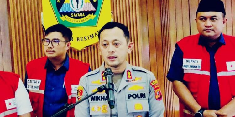 kapolres bogor saat melakukan jumpa pers