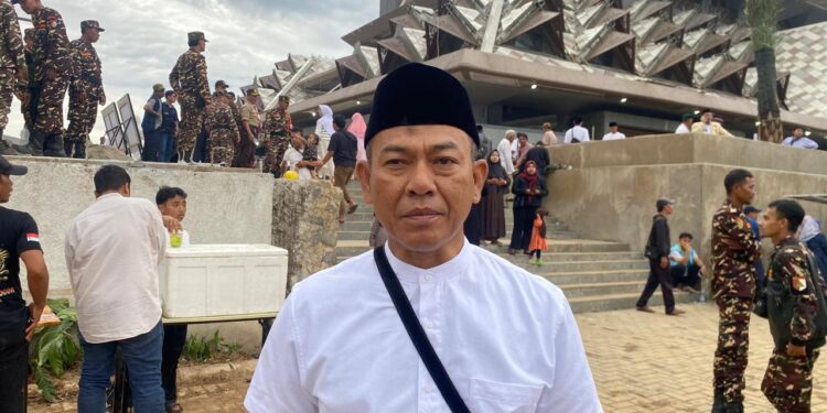 Kepala Disnaker Kabupaten Bogor Nana Mulyana menjelaskan program pelatihan konten kreator dan bahasa Jepang.