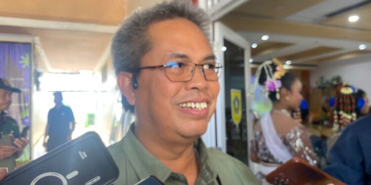 Kepala DPMD Kabupaten Bogor Hadijana saat memberikan penjelasan terkait publikasi anggaran desa.