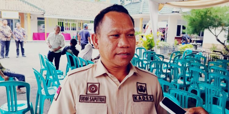 Ketua APDESI Kecamatan Gunung Putri H. Udin Saputra memberikan pernyataan apresiasi