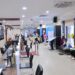 Suasana pelayanan masyarakat di loket PELATARAN Kantor Pertanahan pada hari Sabtu