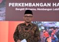 Menteri Pendidikan Dasar dan Menengah Abdul Mu’ti saat memberikan keterangan pers terkait pemulihan pendidikan pascabencana
