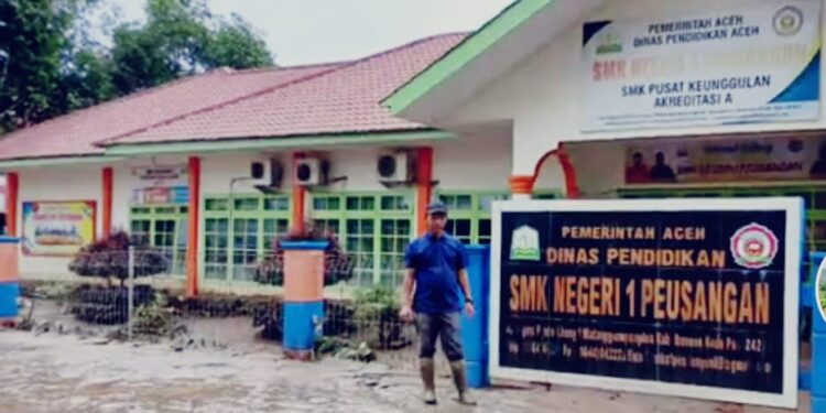 Menteri Pendidikan Dasar dan Menengah Abdul Mu’ti saat memberikan keterangan terkait kebijakan pendidikan