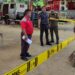 Petugas Satpol PP Kabupaten Bogor saat memasang segel dan garis PPNS di gerbang PT Kajama Gunung Putri.
