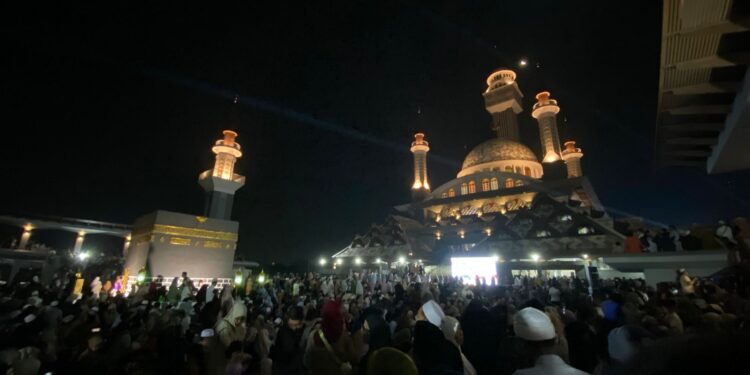 Hadirkan UAS, Bupati Rudy Susmanto Jadikan Masjid Nurul Wathon Pakansari Pusat Spiritualitas Bogor