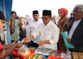 Ketua DPRD Kota Bekasi Apresiasi Kampoeng Takjil Ramadhan 2026 Sebagai Dukungan Kepada UMKM