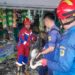 Karyawan Toko Histeris, Ular Sanca Sembunyi di Bawah Freezer Es Krim