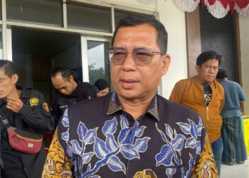 DPRD Kabupaten Bogor Segera Panggil PLN dan Provider Kabel Semrawut di Cileungsi