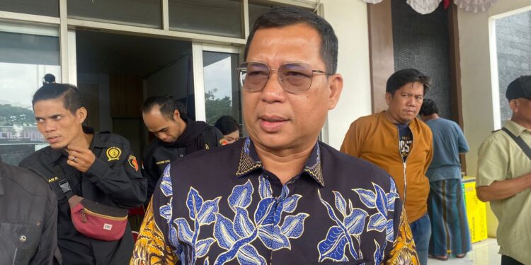 DPRD Kabupaten Bogor Segera Panggil PLN dan Provider Kabel Semrawut di Cileungsi