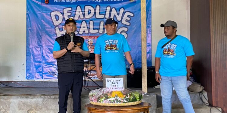 HPN 2026, Kapolres Ajak Wartawan ‘Deadline Healing’ Arung Jeram di Cisadane