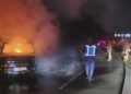 Lepas Kendali Saat Adu Kecepatan, Satu Mobil Ludes Terbakar
