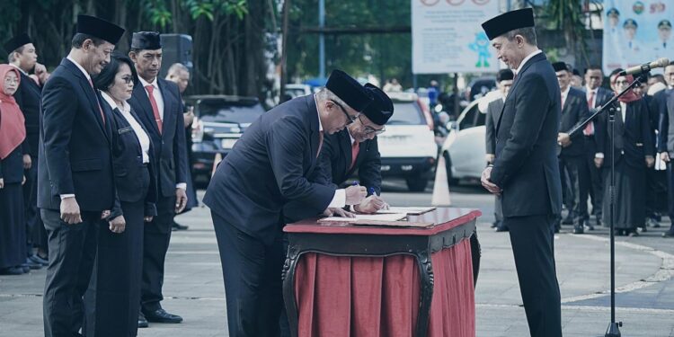 Wali Kota Bogor Lakukan Rotasi dan Promosi 245 Jabatan, Perkuat Kinerja Jelang Setahun Kepemimpinan