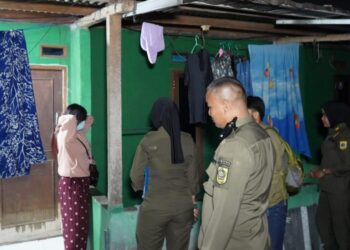 Satpol PP Bogor Jaring 5 PSK Online di Cibinong dan Sukaraja