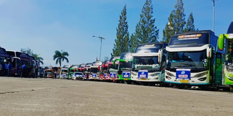 ‎77 Bus Mudik Gratis Diberangkatkan dari Stadion Pakansari