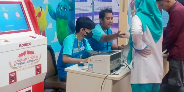 ‎Disdukcapil Buka Layanan di RSUD, Akta Kelahiran Bisa Terbit 10 Menit