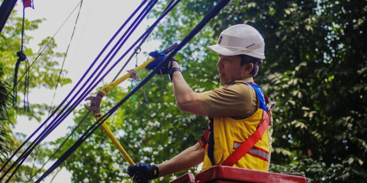 Pemkot Bogor Tertibkan Kabel Semrawut di Jalan Sudirman, Wujudkan Kota Lebih ASRI
