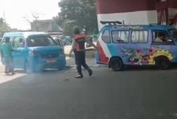 Dishub Tertibkan 20 Angkot “Ngetem” di Flyover Cileungsi