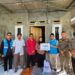 PLN UP3 Gunung Putri saat memberikan pelayanan listrik gratis