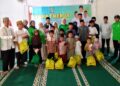 Safari Silaturahmi, Dewan Hj. Nunur Santuni Anak Yatim di Gunung Putri
