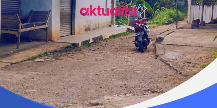 Warga tanyakan Pembangunan Melalui Banprov 2025 Desa Selawangi
