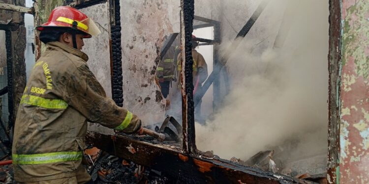 Tiga Rumah Ludes Terbakar Akibat Puntung Rokok ODGJ