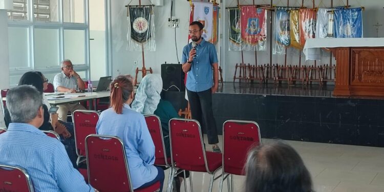 Edukasi Kesehatan Lansia, RSUD Jatisampurna Ajak Warga Sekolah Lansia “Kun” Waspada Osteoporosis