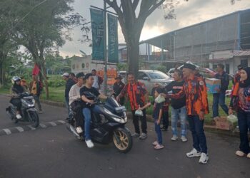 Aksi Nyata di Bulan Ramadan: Pemuda Pancasila Cileungsi Bagikan 1000 Takjil