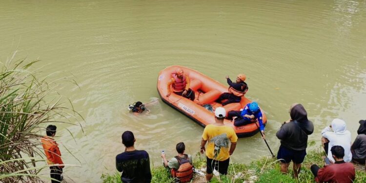 Remaja 16 Tahun Dilaporkan Tenggelam di Sungai, Tim Gabungan Lakukan Pencarian