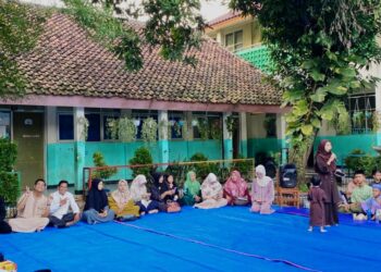 Ramadan Penuh Berkah, SDN 06 Cicadas Gelar Buka Puasa Bersama dan Santuni Siswa Yatim