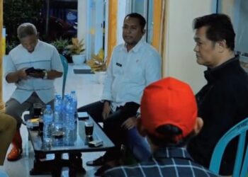 Sidak Limbah B3 Gunung Putri, DLH Ambil Sampel Air dan Tanah