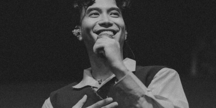 Tujuh Tahun Musisi Muda Vidi Aldiano Bertahan Melawan Kanker Ginjal