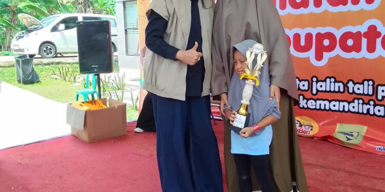 Anggota DPRD Kabupaten Bogor Apresiasi Porseni HIMPAUDI Kecamatan Tanjungsari