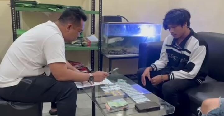 Polsek Jonggol Amankan Pengedar Obat Terlarang Berkedok Pedagang Cilok